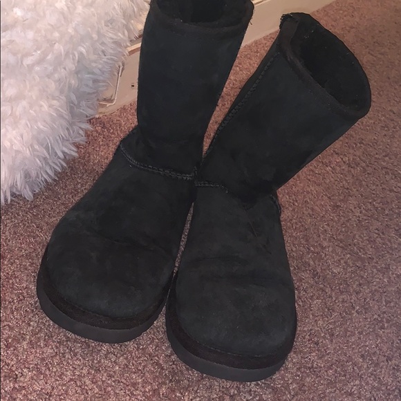 UGGS!!! - Picture 4 of 6